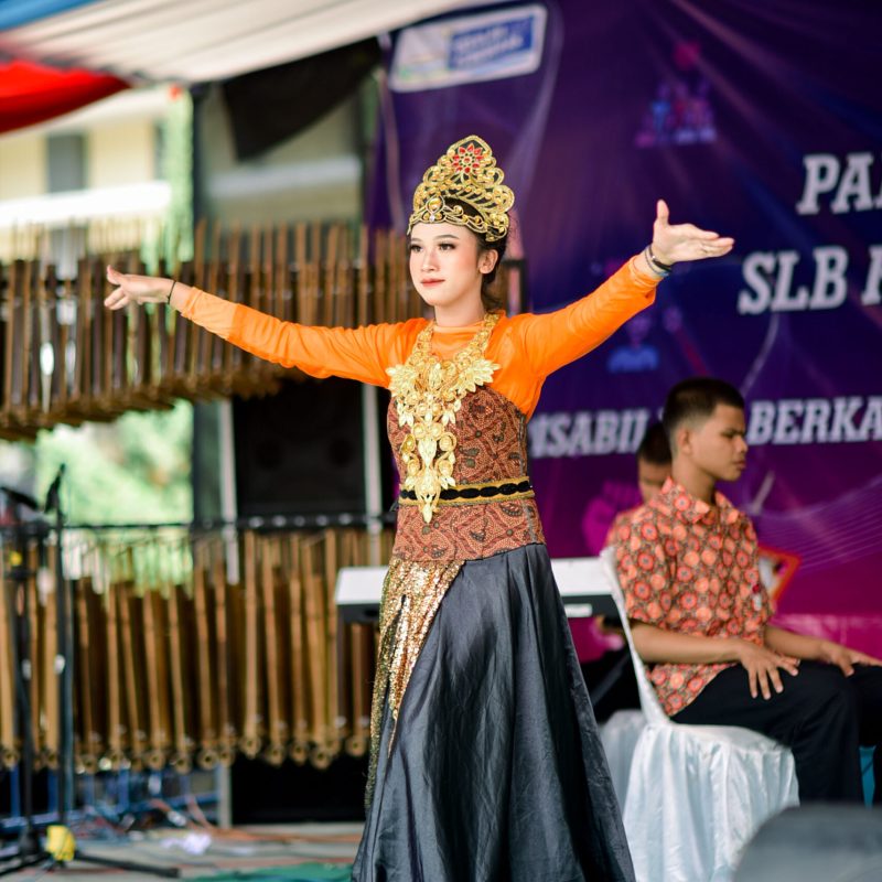 Seni Tari SLB Aulia Azzahra